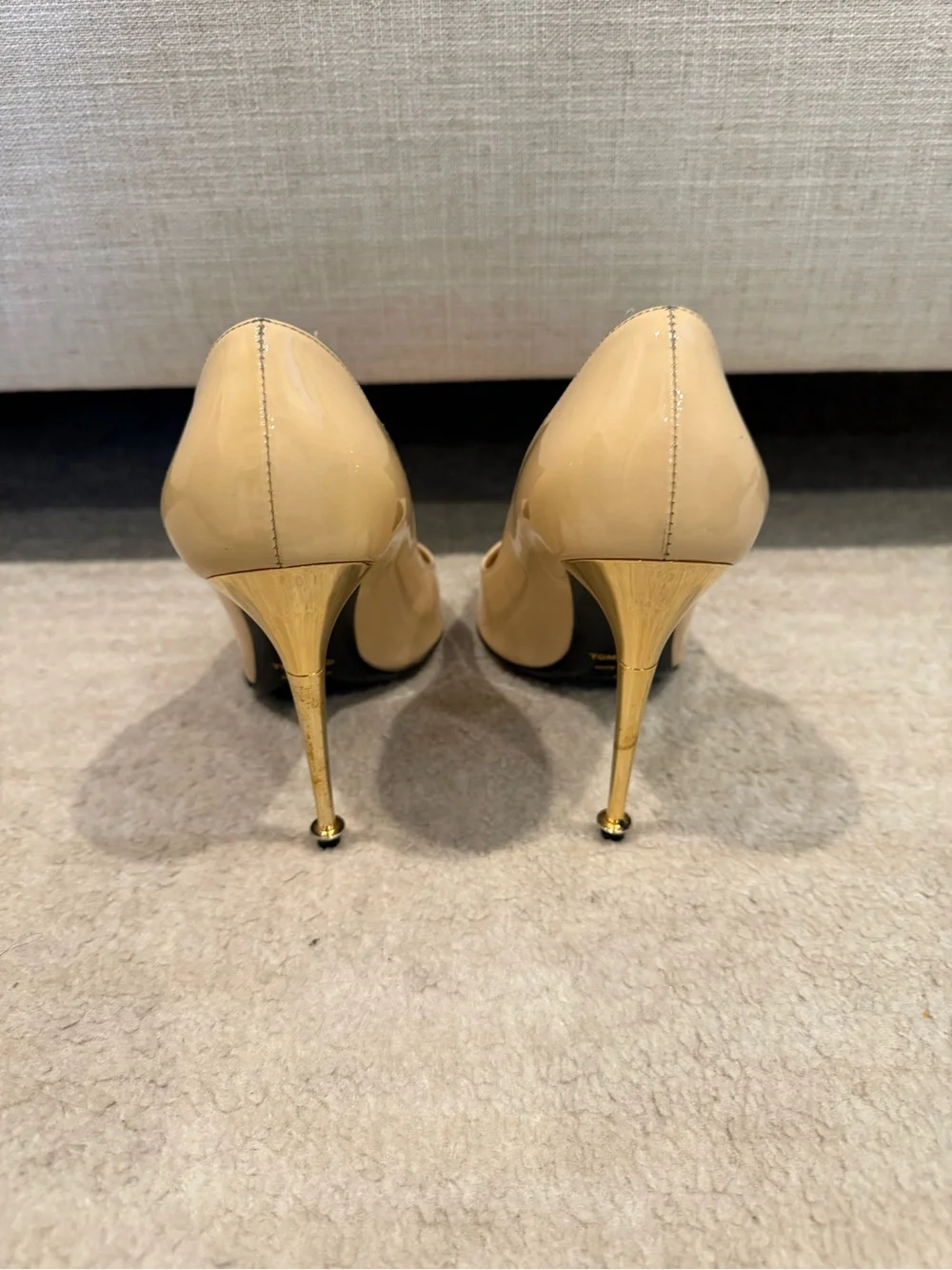 Tom Ford Nude Patent Leather Pointed Toe Pumps